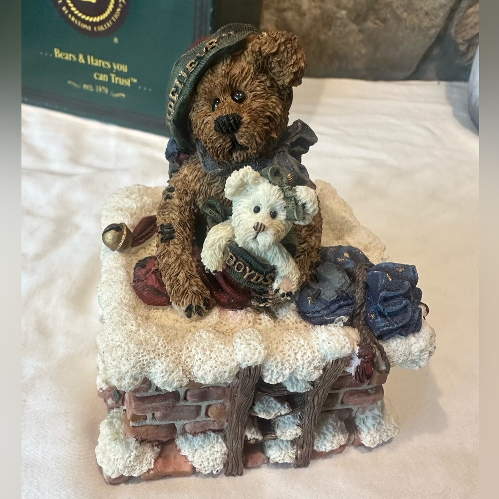 Boyd’s bears Elijah and Joy believe